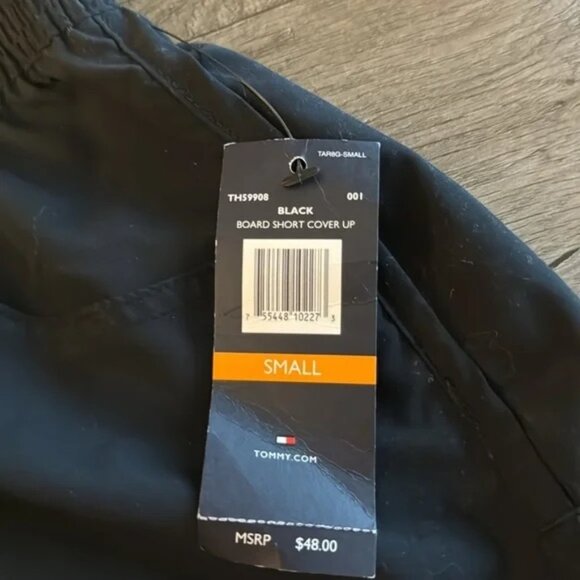 Tommy Hilfiger Women's Black  Shorts - Size S - New With Tags - Picture 5 of 5